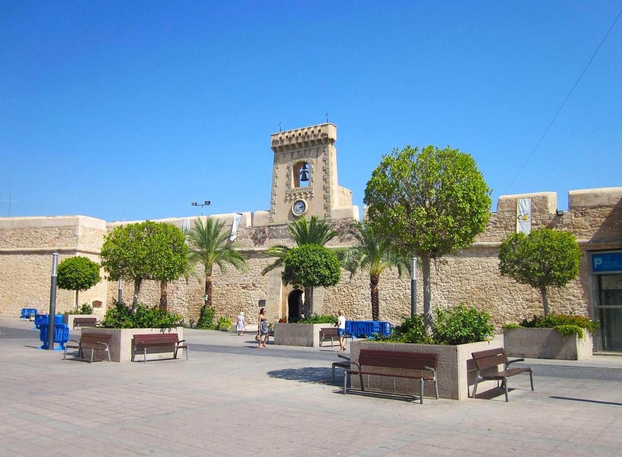 Nice Apartment Near The Port Of Santa Pola Exterior foto